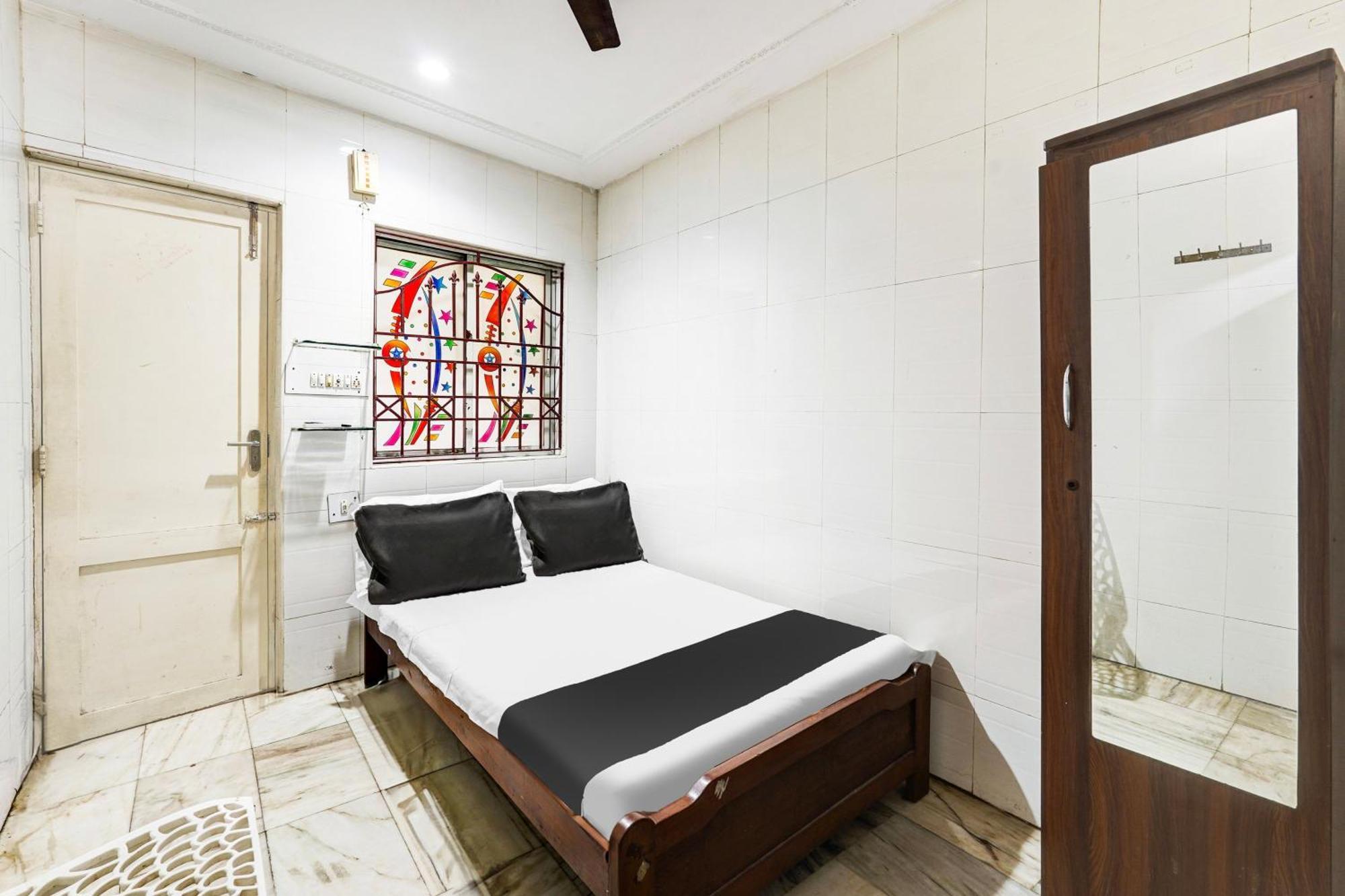 Hotel O Elango Park