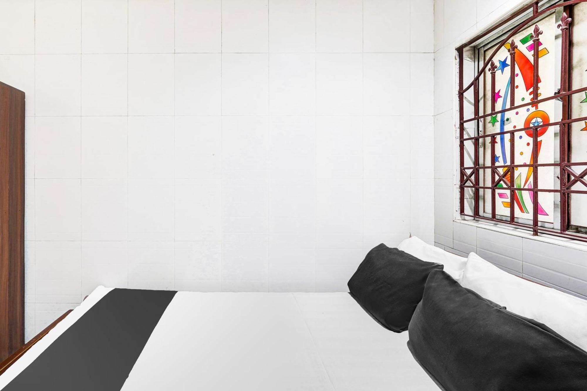 Hotel O Elango Park 3*