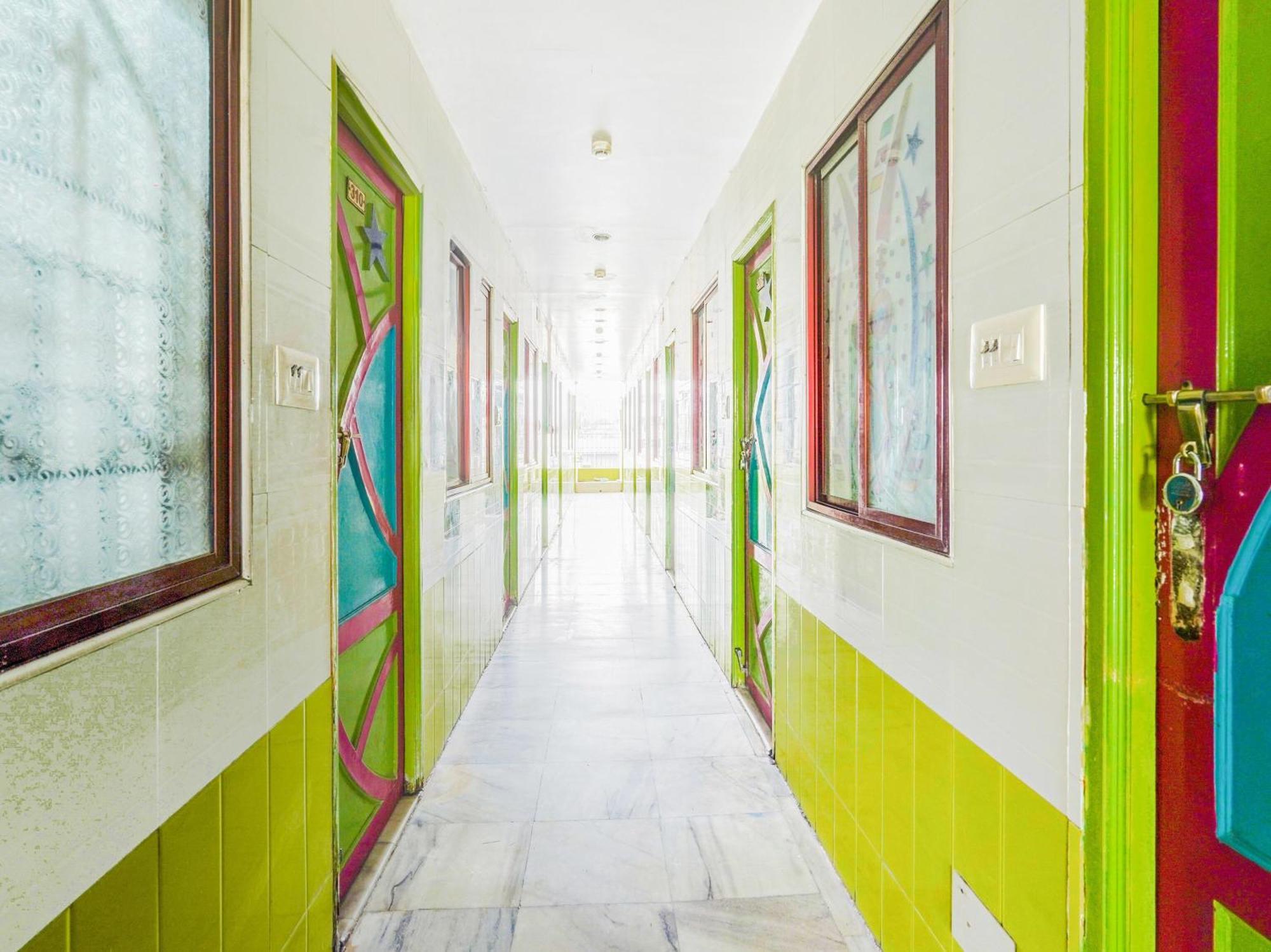 O Elango Park Hotel 3*